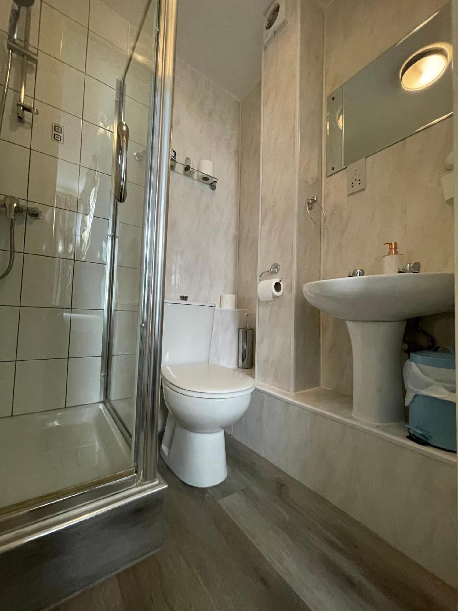 Burton Villa Guest House York Bagian luar foto