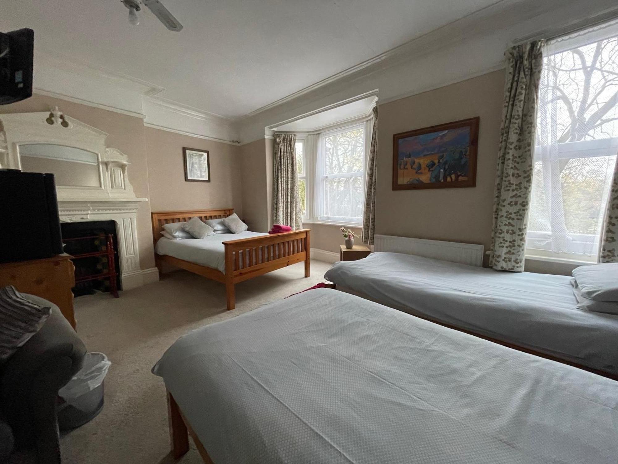 Burton Villa Guest House York Bagian luar foto